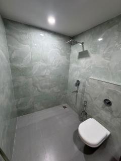 Hotel Golden Plaza - 7