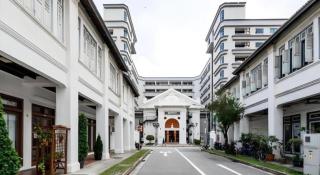 Four Chain View Hotel - 9