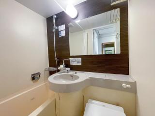 APA Hotel Yamaguchi Iwakuni Ekimae Nishi - 1