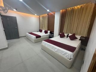 Hotel Golden Plaza - 5