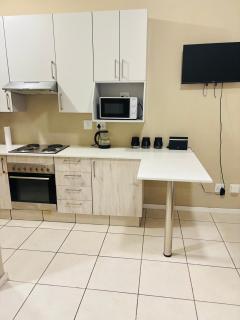 The Midrand Nest - Chic Bachelor Pad - Midrand - 0
