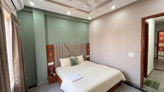 FabHotels Aurelix Residency - 3