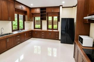 Serene Private 5-Bedroom Pool Villa in Kathu Phuket - 5