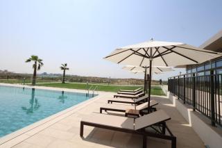 Elegant 1BR Apartment | Yas Golf Collection - 4