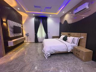 Max Ashford 3 Bedroom duplex GRA Quarters Sagamu - 2