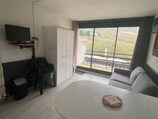 Studio pour 4/5 pers. avec balcon, accès pistes, casier à skis, parking, résidence avec ascenseur - FR-1-602-43 - La Pierre Saint-Martin - 2