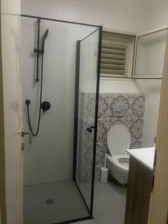 Detached & Sunny Home with a Private Yard Daniel 6 - 9