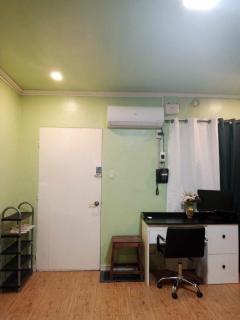 Claire s Crib - 1