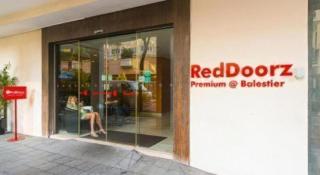 RedDoorz Premium @ Balestier - 2