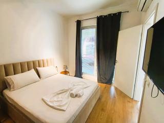 Peaceful place to stay in Tirana - 2