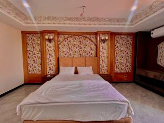 Royal Galaxy Executive Suites Islamabad - 4
