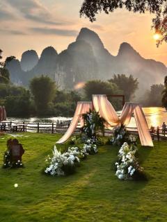 L'Eau Vive de Qixi Meidi - Riverfront Infinity Pool & Log Cabin Cafe - Outdoor Cooking Class - English Speaking Service - E-Bike Tours - Complimentary Shuttle within 8 Kilometers - 4