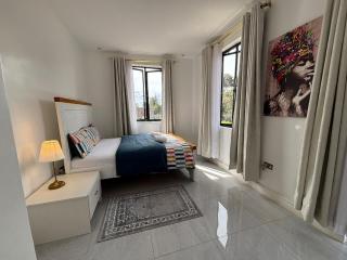 Tazama Nyota Villa 5-Bedroom Secure Family Home - 6
