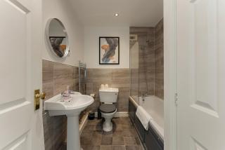 Lovely 4 Bedroom House in Central York - Sleeps 10 - 9
