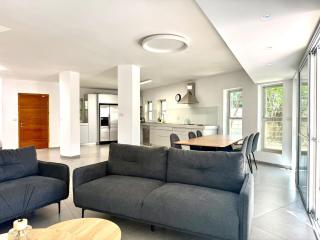 Kosher Villa in earth of Moshava - Jeruzalem - 1