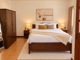Charming 3-Bedroom House Near Nimman & Suan Dok - 5