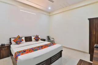FabHotel Lucknow Inn - 3