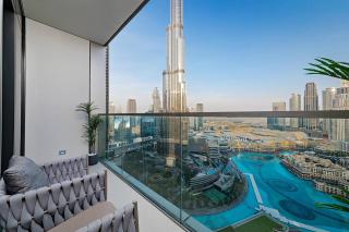 2BR for 8 with Burj & Fountain View, Downtown - Dubai - 7
