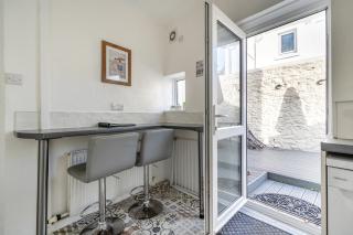 Torquay 3-Bed House Sleeps 6 Pets Ok & Parking - 7