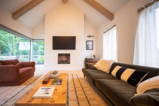 Stunning 5-Bed Home in Cong Your Peaceful Escape 5 mins from Ashford Castle - 0