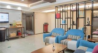 Borrman Hotel Zhenjiang Dashikou Suning Plaza - 9