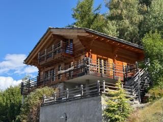 Chalet Isabella - 17 couchages en montagne - 0