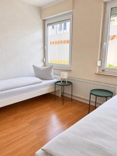 F&E große Unterkunft für bis zu 8 Personen - 4
