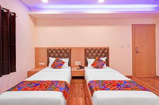 FabHotel HK Comfort Inn - 9