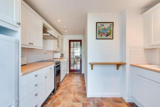 2 Bed in Woodbridge oc-tlh - 9