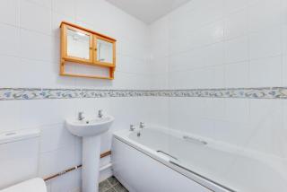 2 Bed in Woodbridge oc-tlh - 6