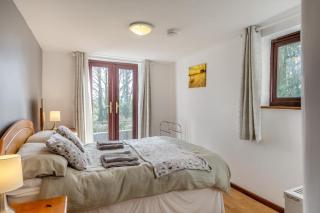 2 Bed in Woodford oc-b33369 - 5