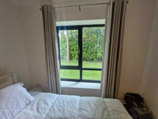 Spacious Bright Modern Apt With Garden - 3