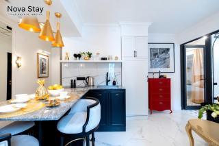 Nova Stay Noir Amiryan - 1