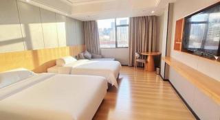Guangzhou Liangyou Qicheng Hotel (Gangding Subway Station Jinan University Branch) - 6