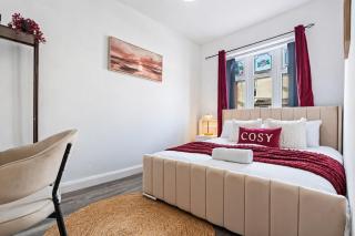Jameson House - Sleeps 7 - Free Parking - 9