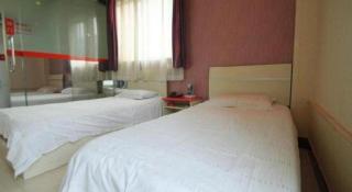 Stars 99 Motel Changhai Hospital Branch - 1