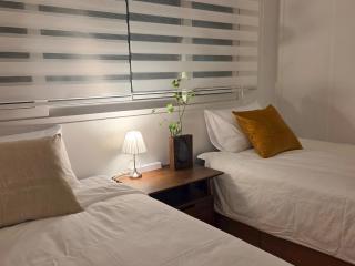 The Mediance, 1 minute to Samgakji area, 2 rooms, 3 beds, Myeongdong, Hongdae, Itaewon, Seoul Station, maximum 4 people, HYBE, airport bus - Seul - 0
