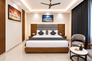 Vill Plaza - 2