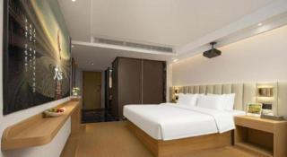 Chengdu Yifei Rezen Hotel (Chunxi Taikoo Li Branch) - 2