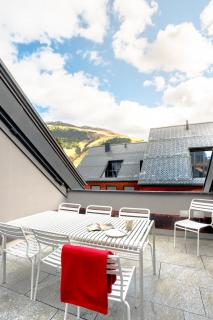 Swiss Family Chalet - 9