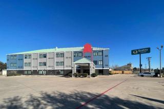 Quality Suites Abilene Mall Area - Abilene - 2