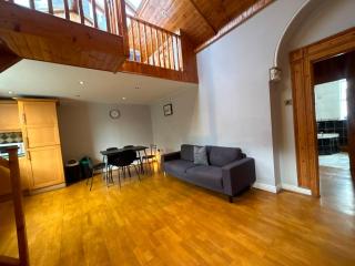 Characterful 1BDR Cottage with Loft in Dublin - 5