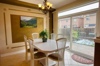 Family-friendly house near Toronto airport - 9
