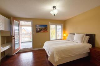 Family-friendly house near Toronto airport - 7