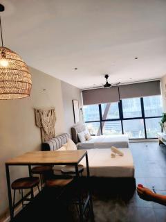 Scarletz KLCC Twin Tower Side Suites - 8