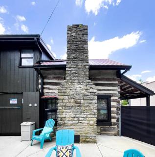 Charming Heritage Cabin Near the Ohio River in Augusta, Kentucky - 5