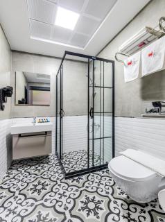 Intercity Hotel Istanbul Airport - 2