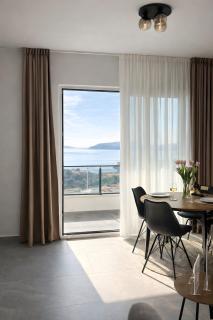 MoreLux Ini Apartment - 5