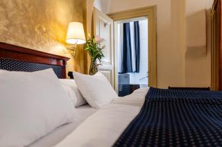 The Charles - Praag - 1