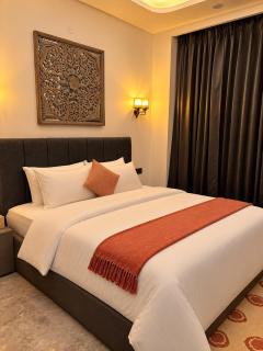 Niro Stays - Cozy Vibes Medanta Medicity - 3